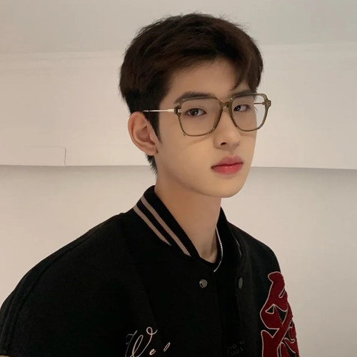 小红书同款透茶色方形眼镜框女韩版大脸显瘦可配度数素颜眼镜框男