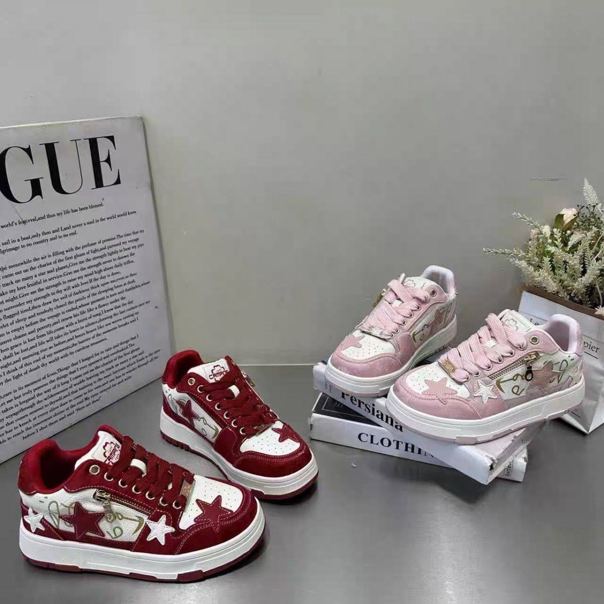 2025新款时尚百搭真皮休闲运动板鞋女厚底秋冬季