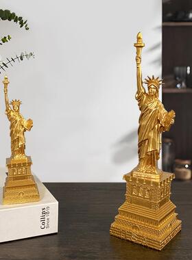 跨境可代发树脂装饰礼品摆件美国自由女神像办公室摆饰旅游纪念品
