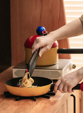 平底锅意大利TVS不粘锅家用多功能煎鸡蛋牛排燃气灶炒锅长柄煎锅