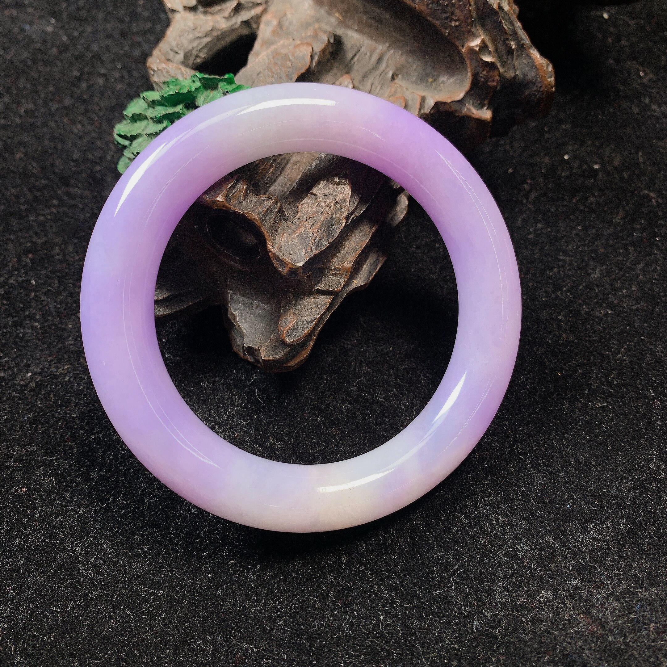 缅甸翡翠冰糯种春紫圆条56圈口手镯 29X51028