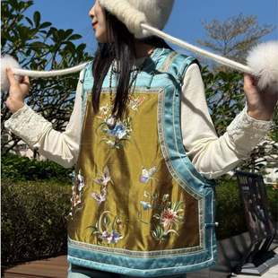 GZ7057 十三太保马甲 蝶戏芳华 双宫丝重工刺绣新中式