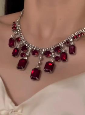 2026红色水滴锆石项链女复古夸张奢华锁骨链小众高级感颈链潮