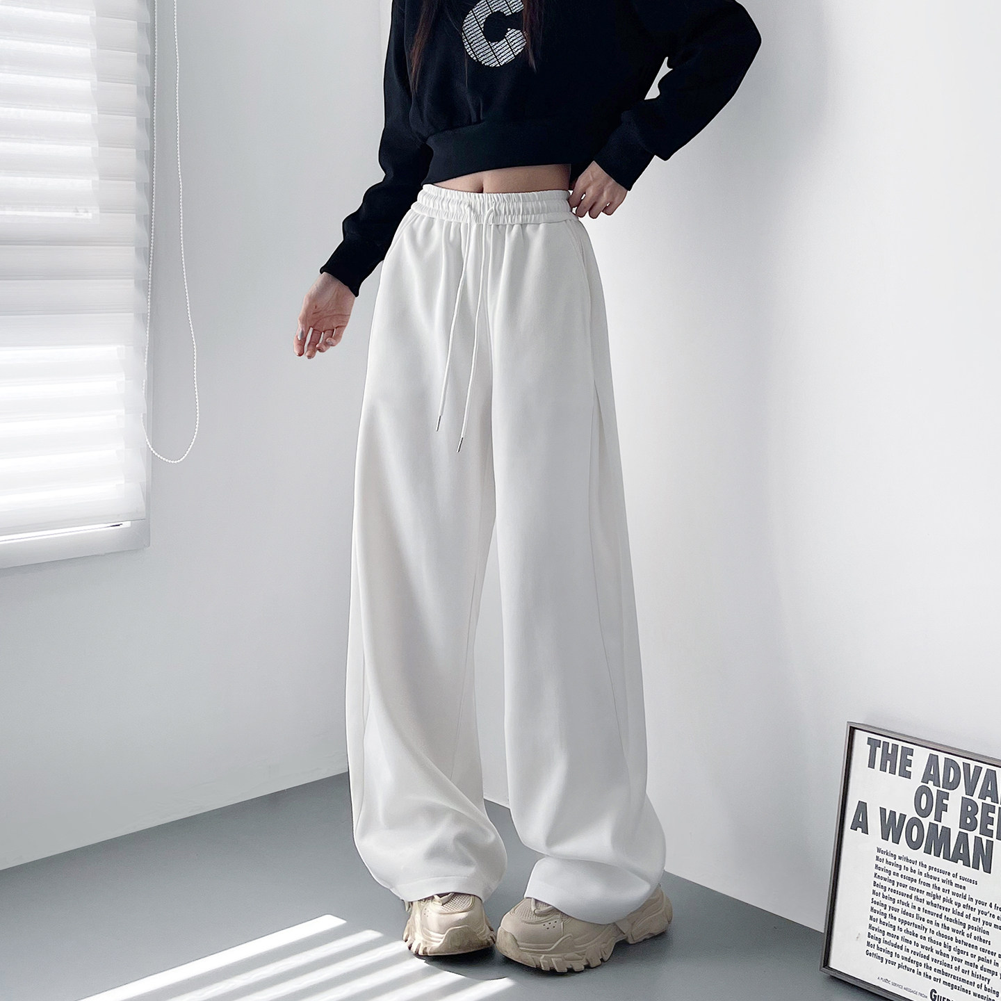 白色设计感垂感软糯阔腿裤女秋季胖mm慵懒风大码运动休闲拖地长裤,女装/女士精品,大码裤装,淘宝优惠券,粉丝福利购,淘宝优惠卷