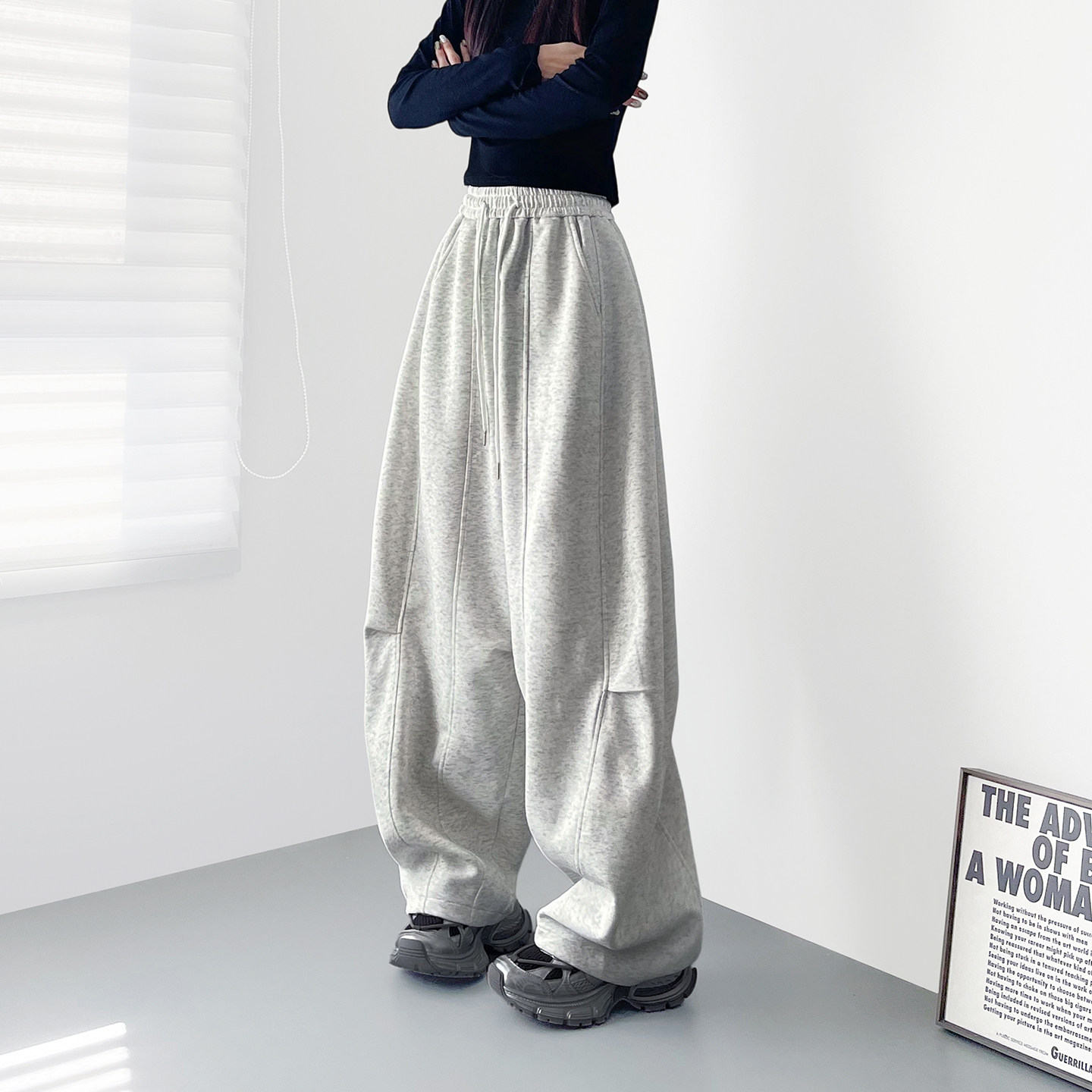 大码白色慵懒软糯阔腿裤女2025春季新款宽松大裤腿显瘦垂感运动裤,女装/女士精品,大码裤装,淘宝优惠券,粉丝福利购,淘宝优惠卷