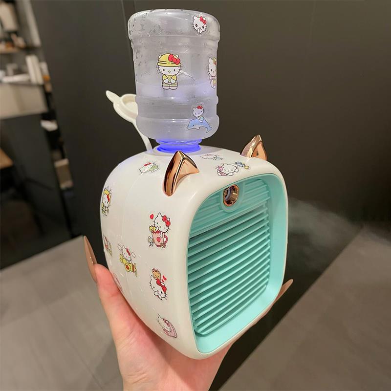 hellokitty喷雾小风扇静音办公室桌面上迷你风扇2025新款工位神器