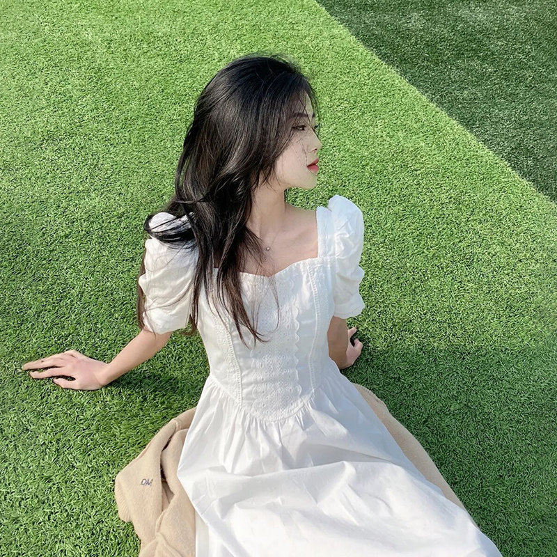 速发衣色方领泡泡夏连白裙夏清纯少长裙袖季法式桔梗收腰裙子图片
