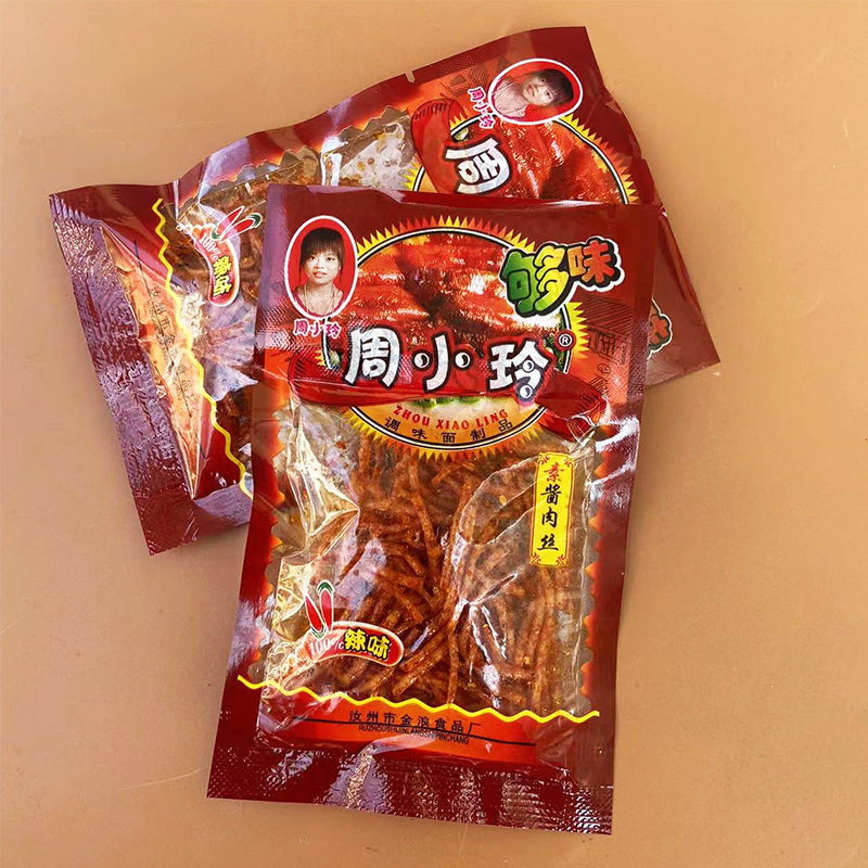 山姆冠名周小玲素酱香肉丝辣条辣丝袋香辣麻辣儿时1包30袋
