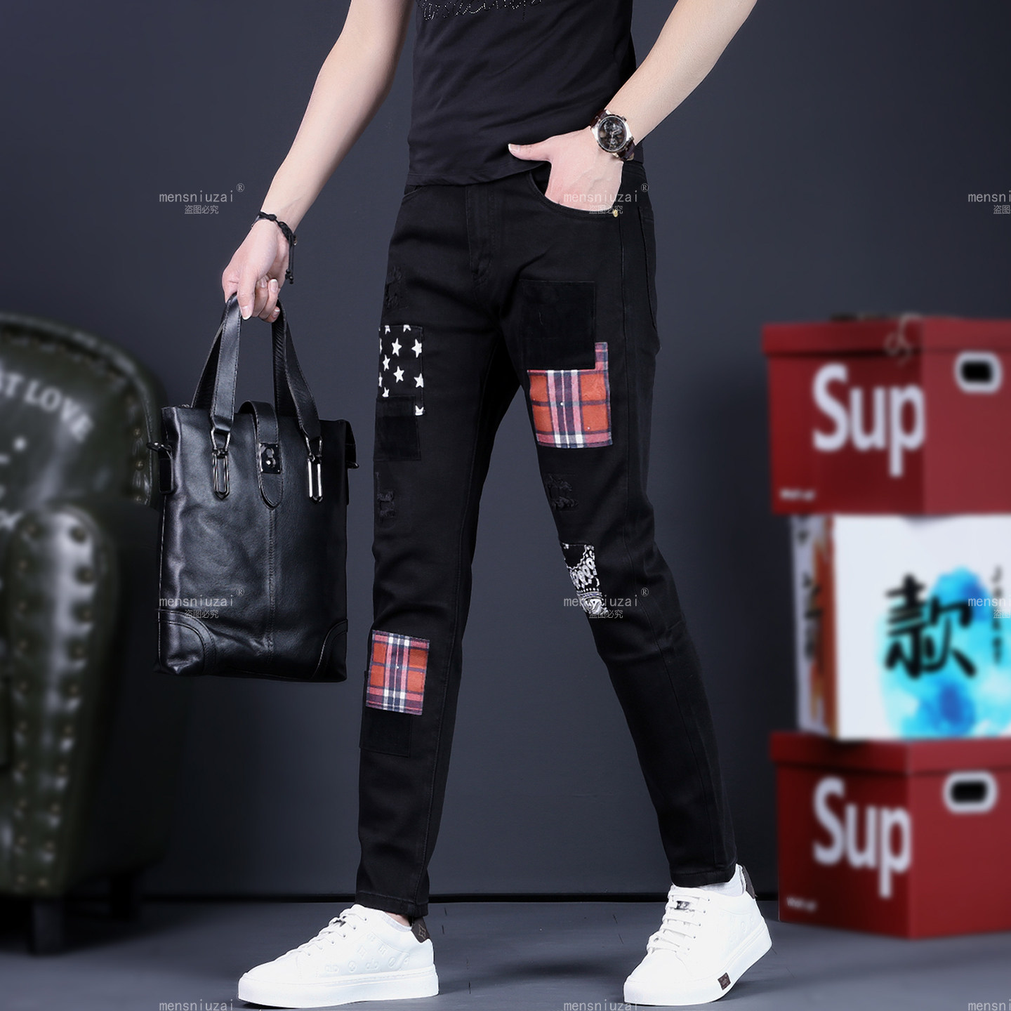 男士高端破洞牛仔裤男修身弹力裤子潮流个性长裤青年贴布黑色男裤