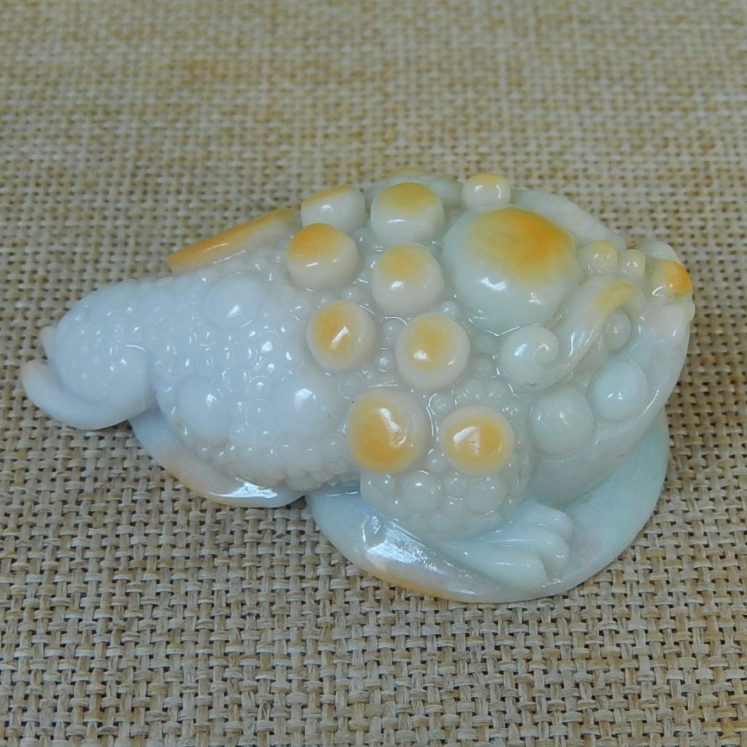 缅甸A货翡翠原石明料玉石毛料大马坎黄翡金蟾摆件手玩件挂件K9373