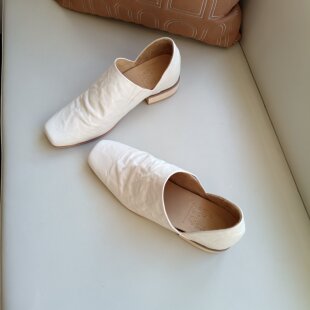 隐形增高通勤鞋 2026方头褶皱乐福穆勒单鞋 真皮舒适一脚蹬配阔腿裤