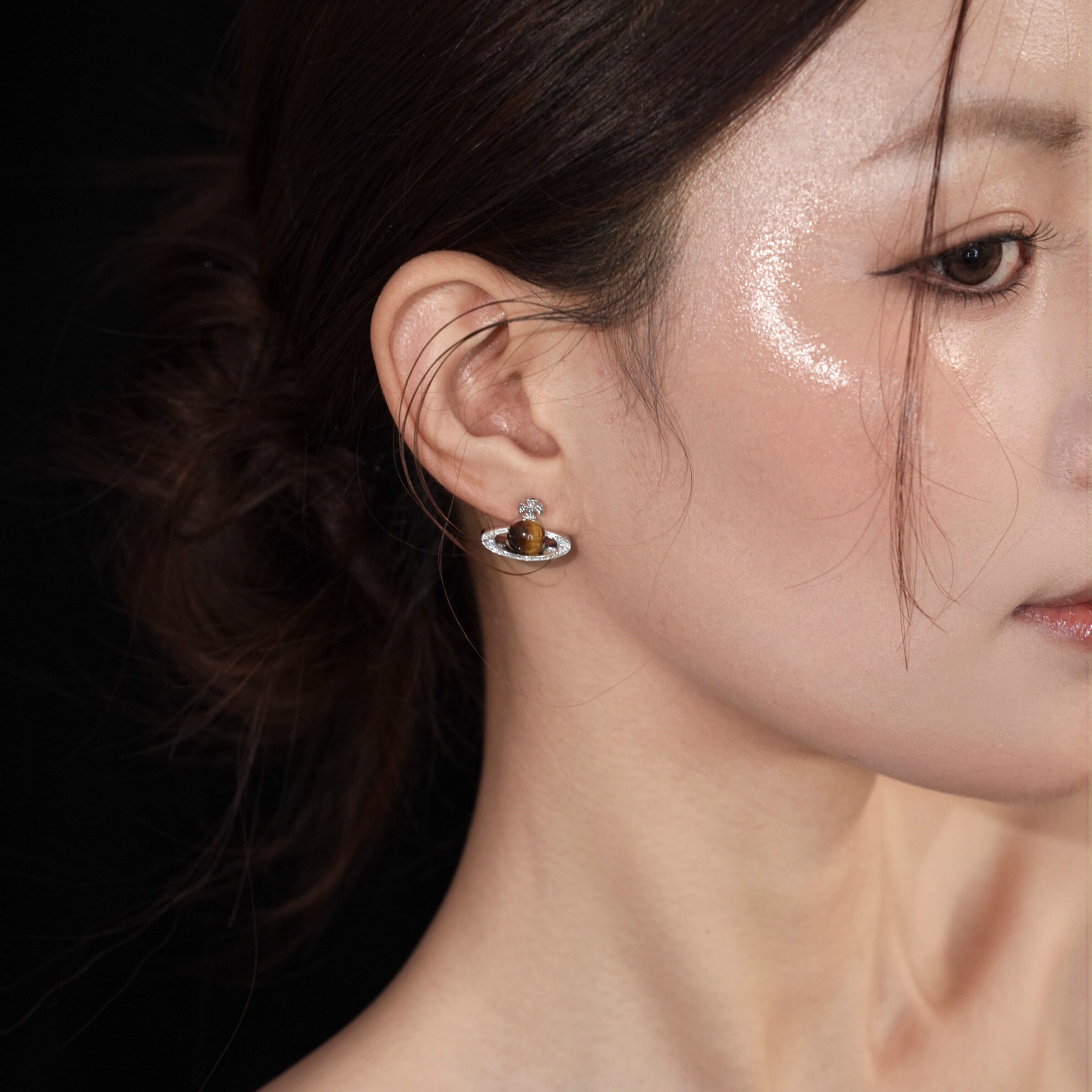 「土星记」法式复古高级感闪耀精致小众西太后土星虎眼石耳环耳夹,饰品/流行首饰/时尚饰品新,耳环,淘宝优惠券,粉丝福利购,淘宝优惠卷