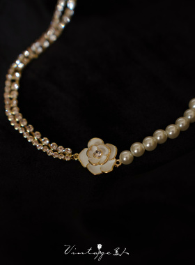 《山茶花舞会》法式山茶花项链
