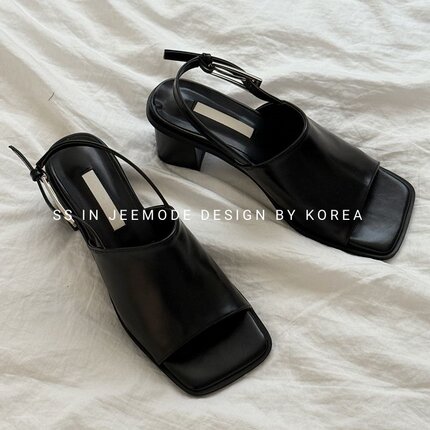 小池在首尔25年夏季新款方头气质显瘦粗跟一字扣带露趾通勤风凉鞋