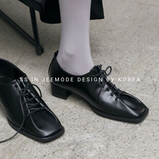 小池在首尔秋季新款小众设计感复古方头系带时尚百搭英伦风单鞋女