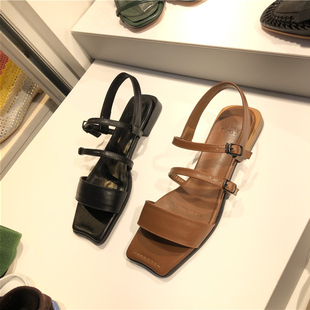 韩国东大门2023夏季新款方头个性一字带后挂脚低跟平底黑色凉鞋女
