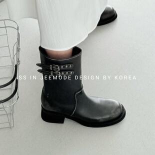 小池在首尔秋季新款复古擦色做旧皮带扣两穿圆头方根骑士靴短靴女