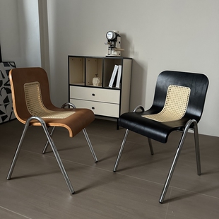北欧洛克椅复古椅子简约设计师餐椅创意家用客厅餐桌椅藤编靠背椅