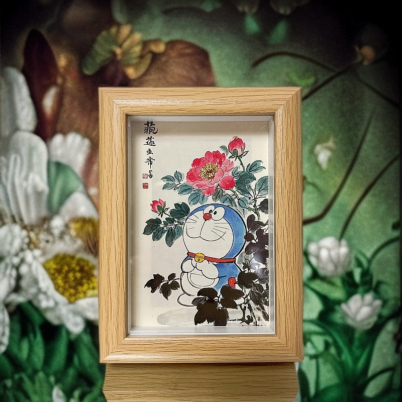 中国风 宣纸国画摆台七寸带框装饰画 哆啦A梦和牡丹花
