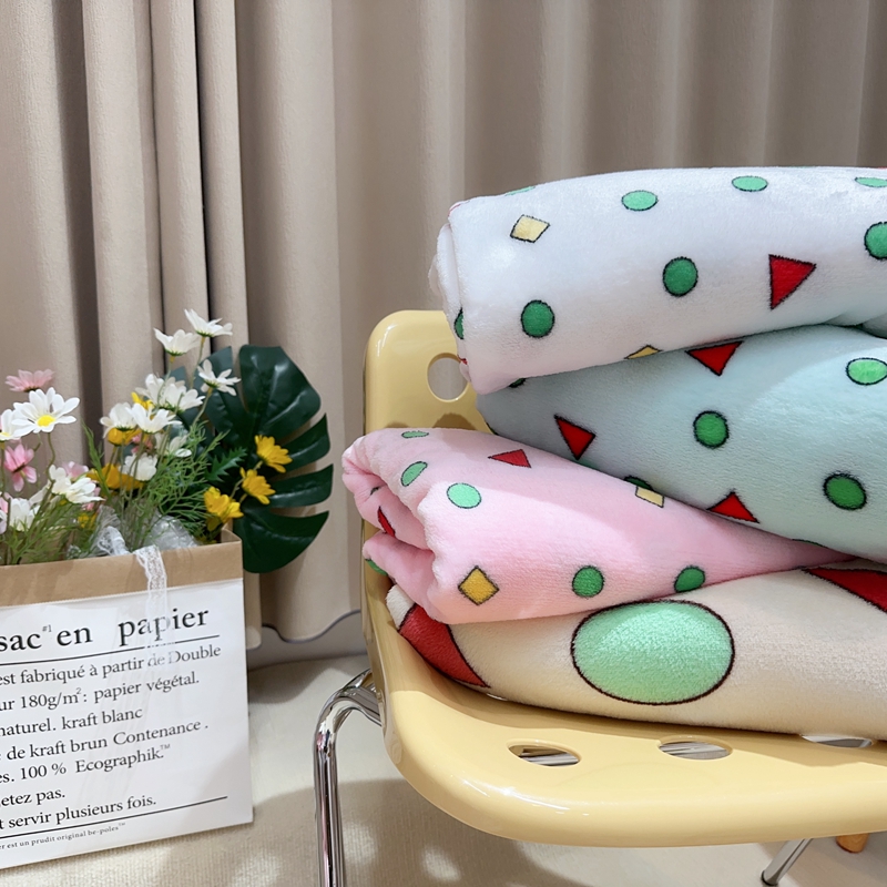 蜡笔小新法兰绒薄被子