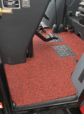 东方红拖拉机LN2004 LX1604 LMA1804 LXA2104 LX2404 LP2204 脚垫