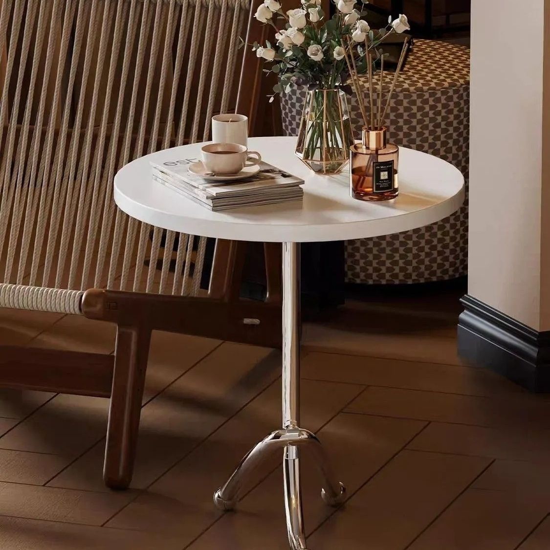 复古风客厅沙发边几卧室床边小桌子置物架2025新款迷你小圆桌茶几