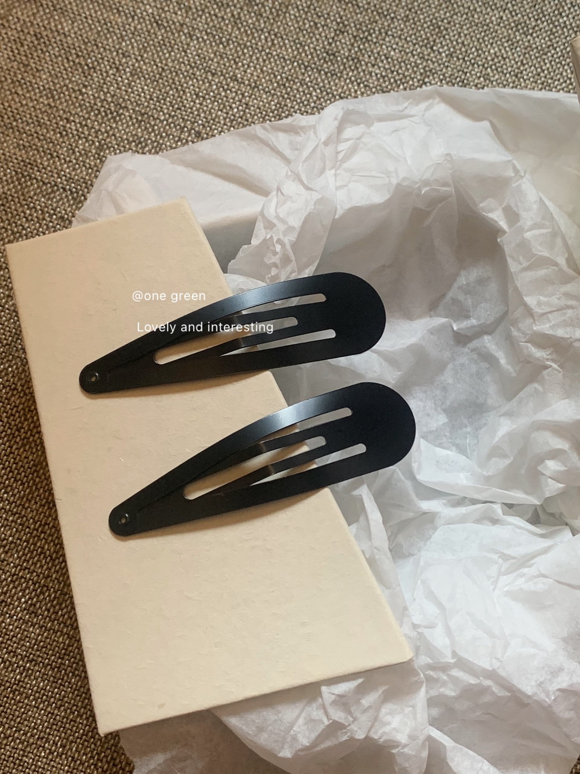 7cm纯黑色基础水滴发夹