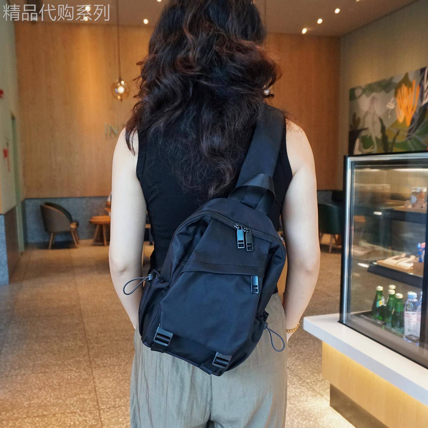 法国ZAMP新款潮女胸包超火斜挎包百搭高级感休闲牛津布单肩斜挎包