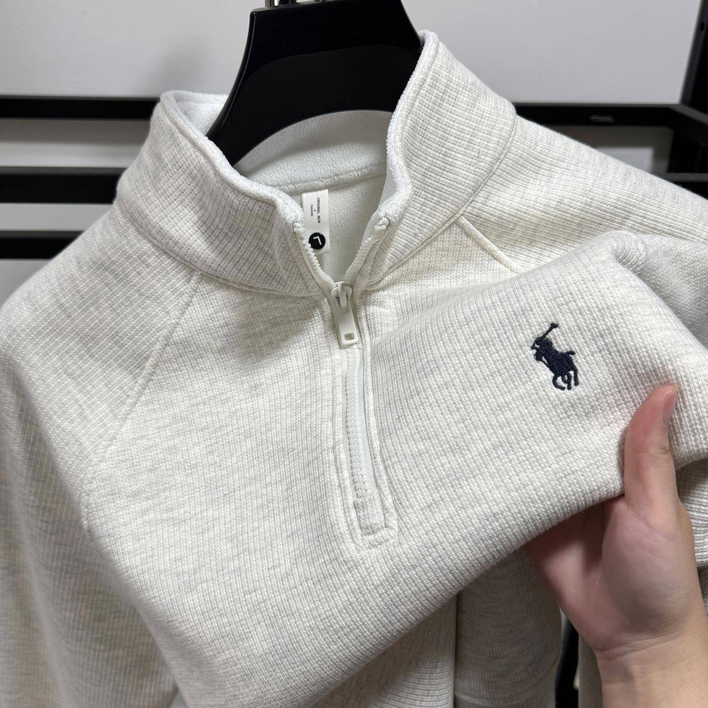 MAROLIO~彰显气质！潮牌刺绣立领卫衣男2025冬季保暖双面绒打底衫