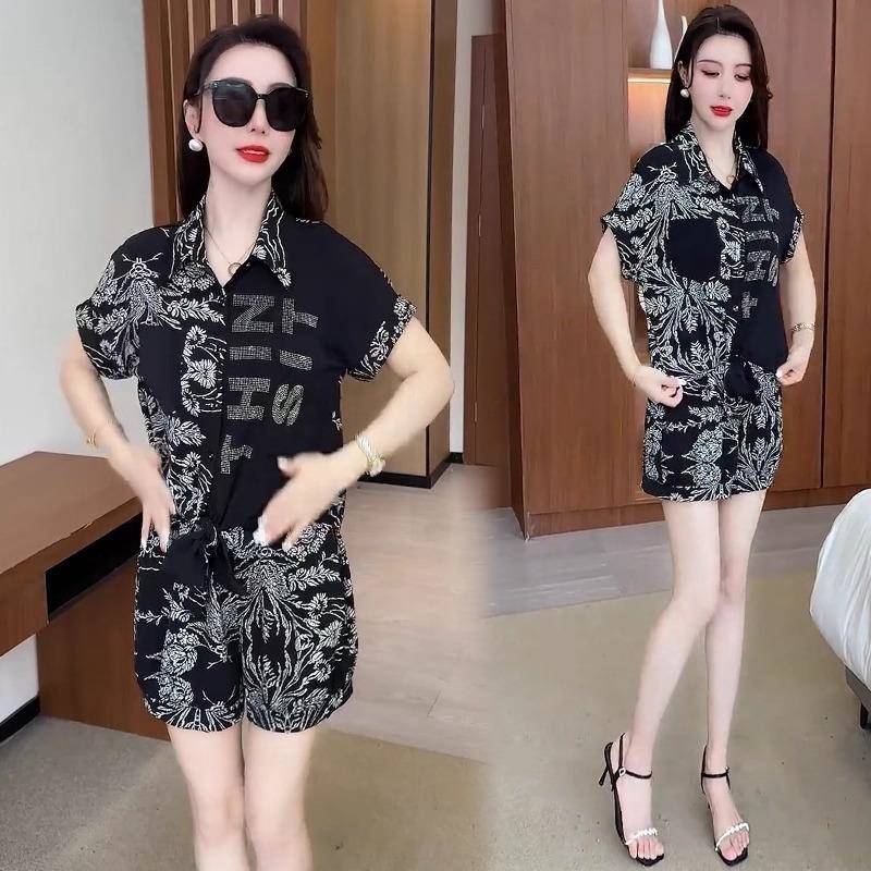 香港代购时尚套装女2025夏季宽松显瘦印花短袖衬衫阔腿短裤两件套