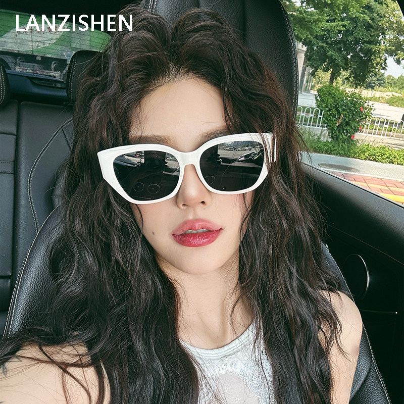 LANZISHEN墨镜女白框复古高级感辣妹风显瘦遮阳防紫外线太阳眼镜