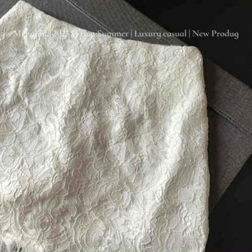 Mengling梦玲 夏缦轻奢 温柔气质姐姐风白色包臀半身裙蕾丝裙 - 封面