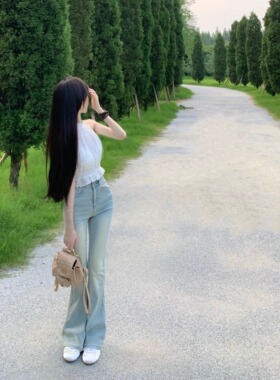 Mengling梦玲小个子 巨显腰臀比 高腰丰胯浅色韩版修身牛仔喇叭裤