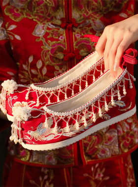 新款汉服婚鞋女内增高古装中式绣花鞋红色新娘高跟复古流苏秀禾鞋