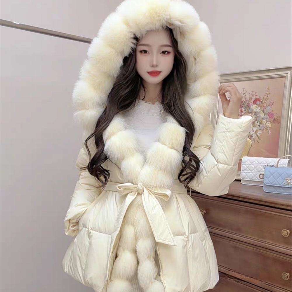 多多小众臻品保暖羽绒服外套(配可拆卸真狐狸毛毛领,腰带)962