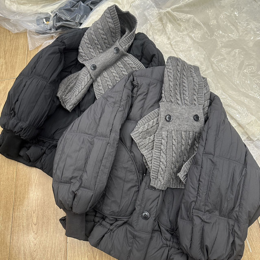 AF 多ESIGNFORU-新氛围感抽绳收腰中长保暖羽绒服外套(配围巾)206