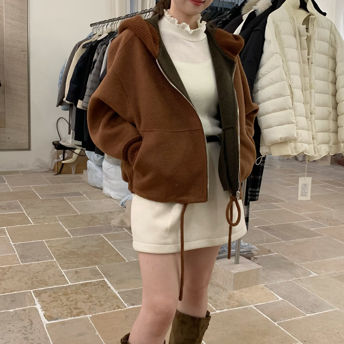 多多冬上新针织拼接设计感连帽下摆抽绳羊毛外套(含65羊毛)C7063