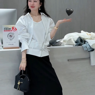 多多小众设计夏上新设计感修身打底衫背心+短衬衫套装J822