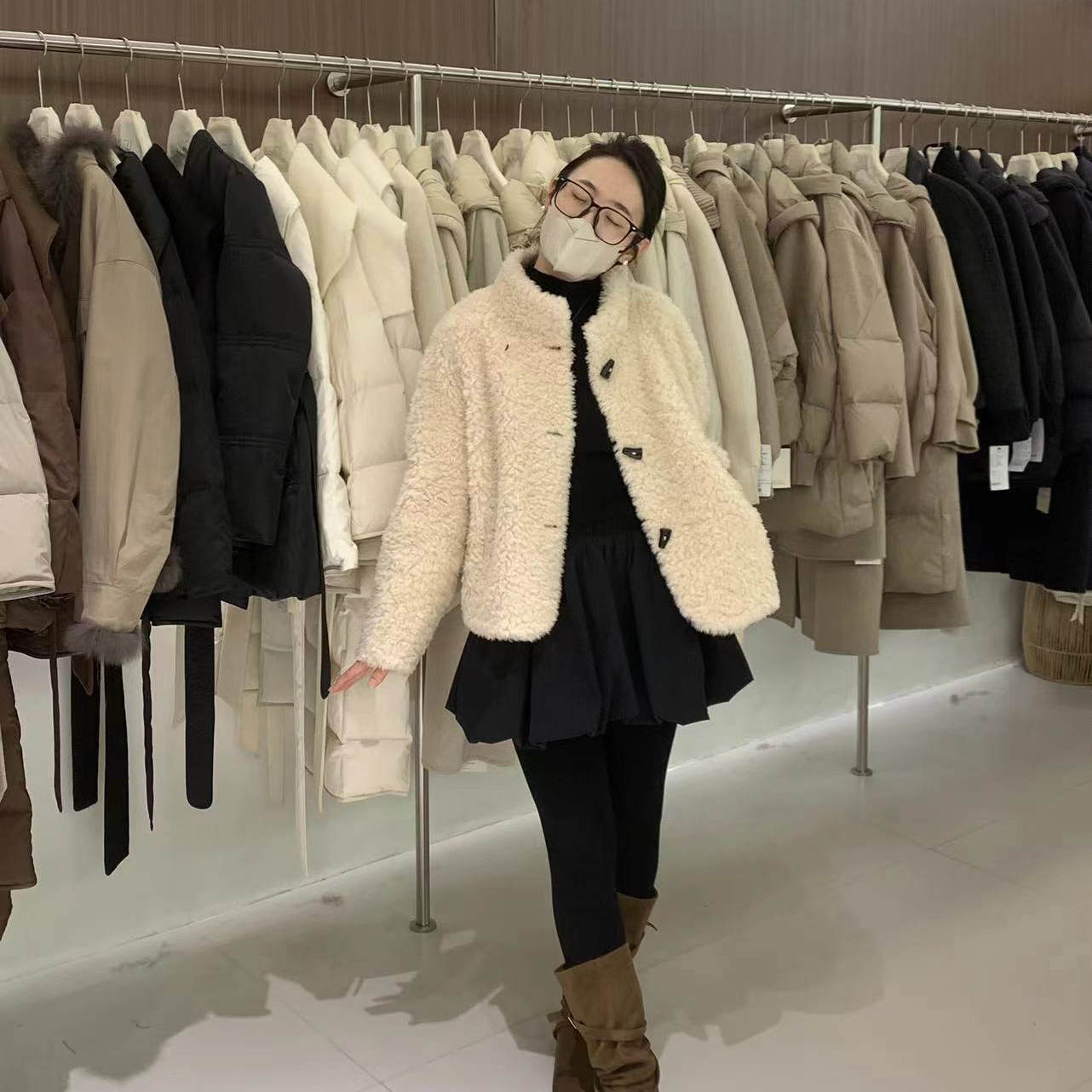 多多店新牛角扣时尚显瘦韩版小个子羊毛外套（含100绵羊毛）MK778