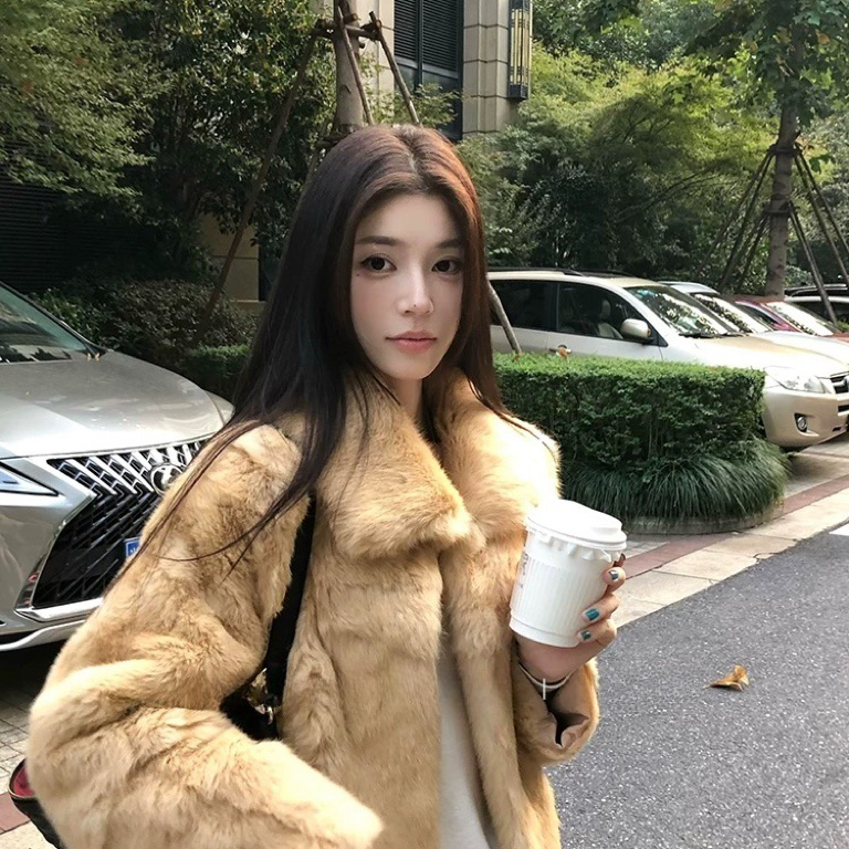 多多店兔时尚翻领短款整皮兔毛保暖皮草外套（含100兔毛）S-多Y9