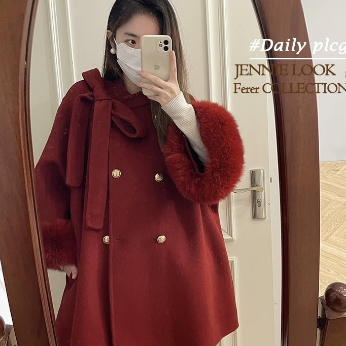 多多店减龄羊毛外套(配可拆真狐狸毛袖毛)（含100羊毛）YS18-3577