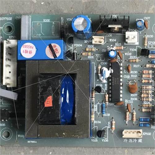 现货 冰箱电源板BCD-195T 1077104 1077102