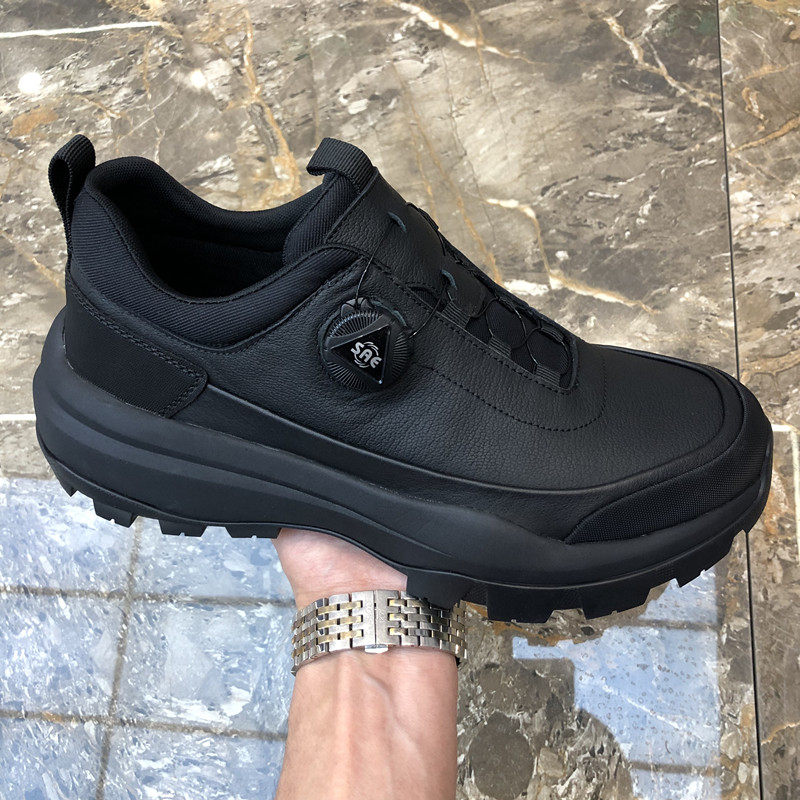 广州新款男士秋冬旋转纽扣厚底真皮防滑休闲皮鞋耐磨潮流时尚男鞋,流行男鞋,休闲皮鞋,淘宝优惠券,粉丝福利购,淘宝优惠卷