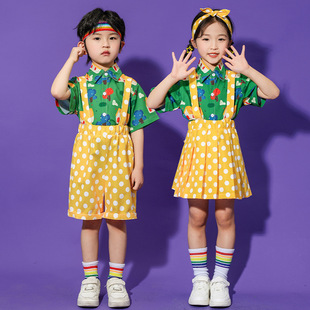 六一儿童表演服装幼儿园可爱波点背带裤表演服男童女童合唱演出服