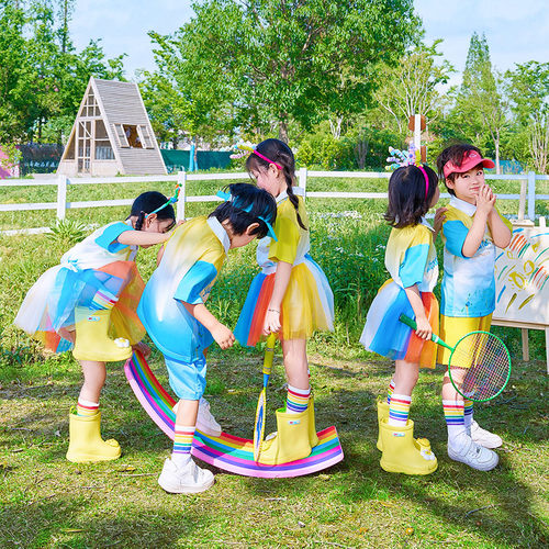 六一儿童啦啦队演出服小学生运动会服装幼儿园毕业班服表演服舞蹈