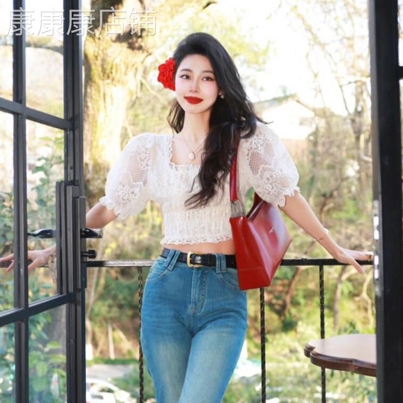 法式白色方领镂空蕾丝衬衫女夏高级设计感小众别致短款泡泡袖上衣