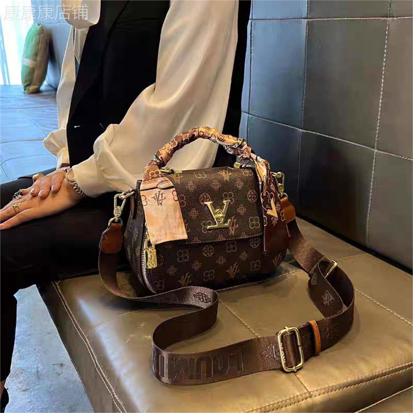 香港代购奢侈品名牌2026新款专柜正品真皮女包单肩斜挎手提小方包