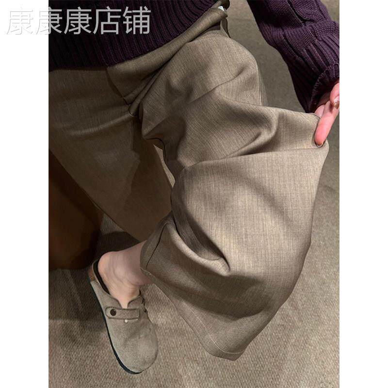 老钱风卡其色阔腿裤女秋季2026新款大码胖mm西装裤今年流行梧桐裤