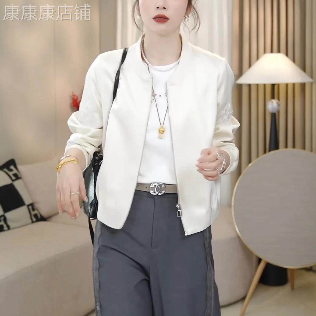 2026春秋季新款正肩显瘦棒球服外套女短款宽松缎面刺绣夹克衫上衣