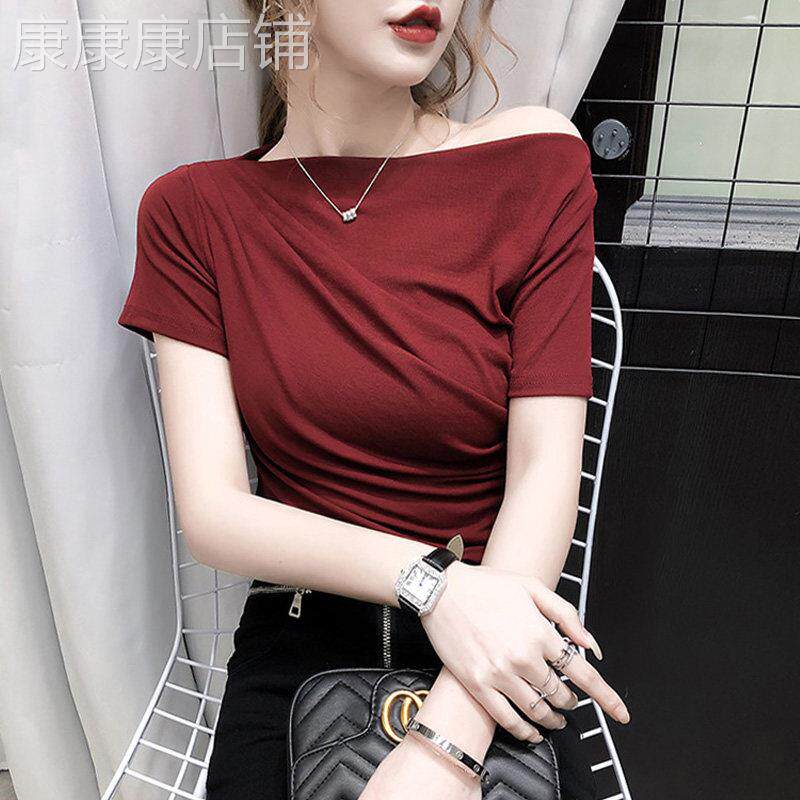 红色斜肩短袖t恤女夏季性感修身单肩露肩网红ins超火锁骨心机上衣